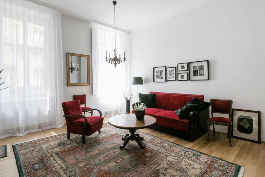 Your Gorgeous And Spacious Dream Home Free Parking Budapest Esterno foto